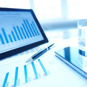 Easy-to-Apply Investment Strategies without Complicated Analysis